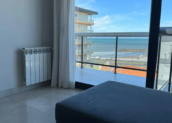 Liniers, Con Vista Al Mar